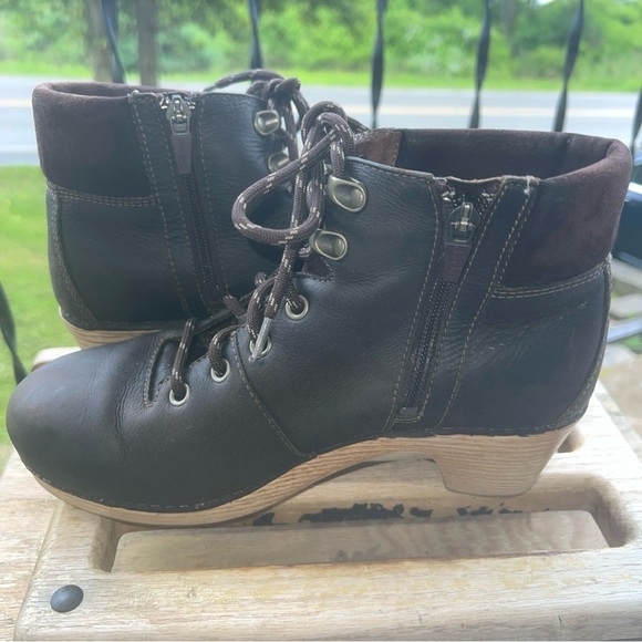 Dansko “Mikayla” Do Brown Oiled Leather Heeled Boots Eu Size 38, USA 7 - Picture 7 of 11